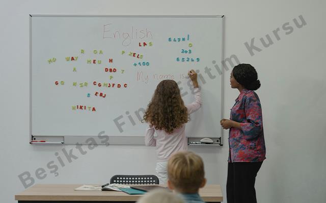 İngilizce Özel Ders ile Gramerden Konuşmaya Güçlü Temel